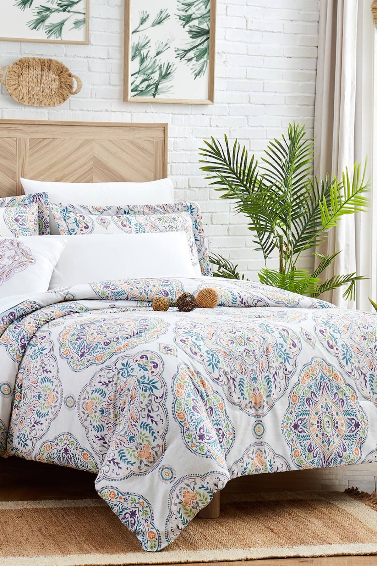 6 Piece Printed Bed Set V409843