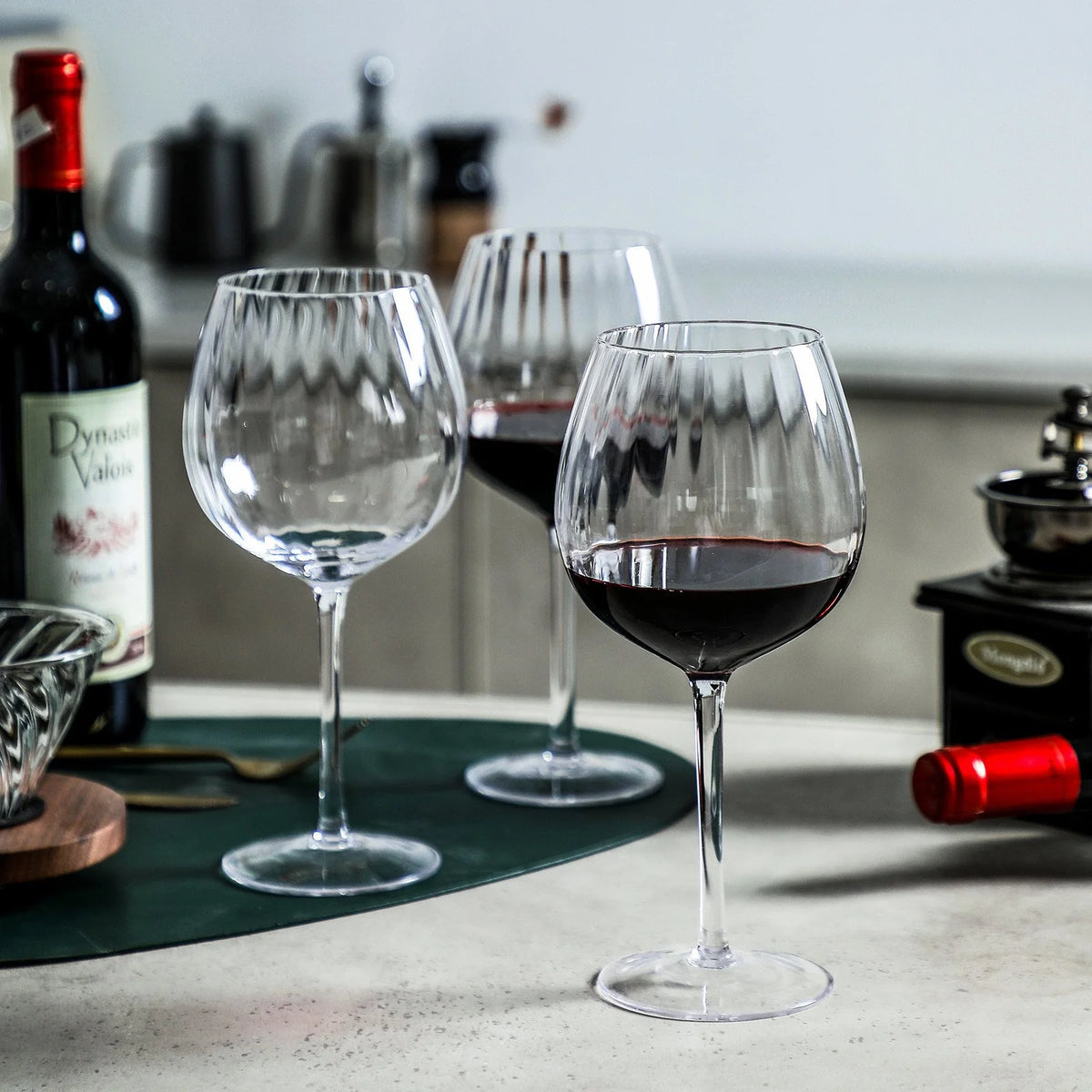 Ribbed Optic Wine Glasses set of 4 N230