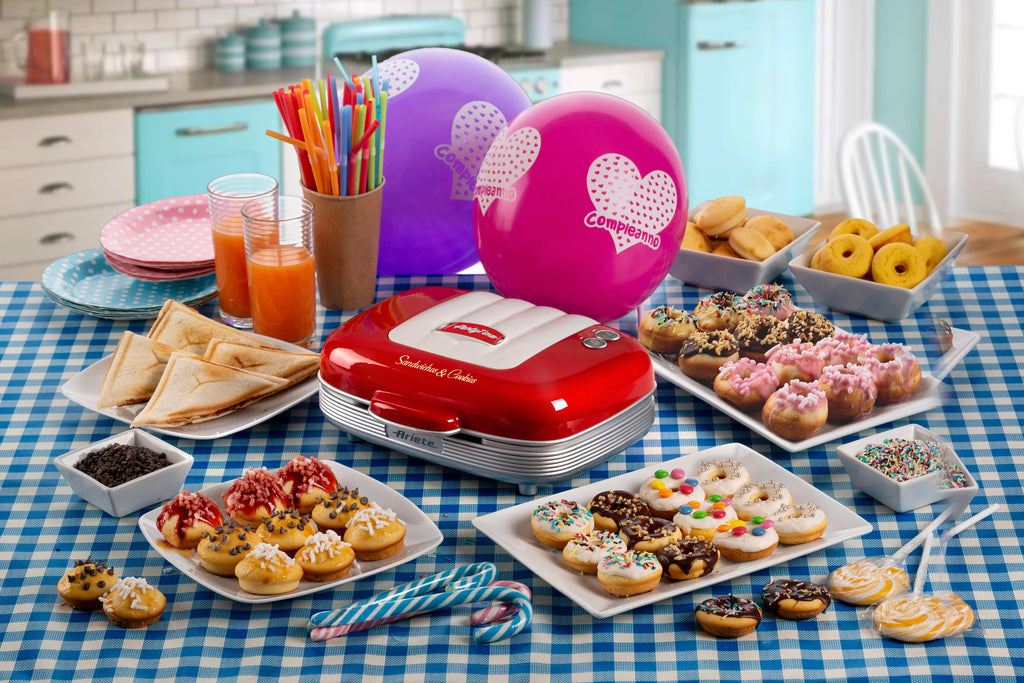 Sandwiches and Cookies 3in1 Red F233