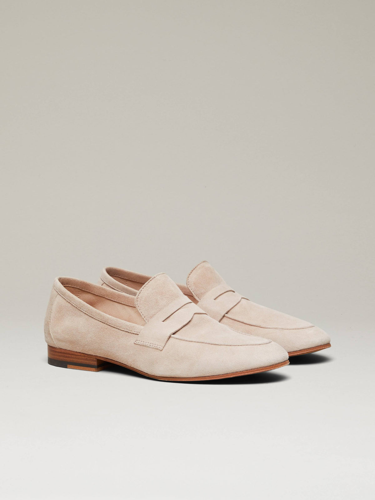 Oatmeal Suede Shoes F363150