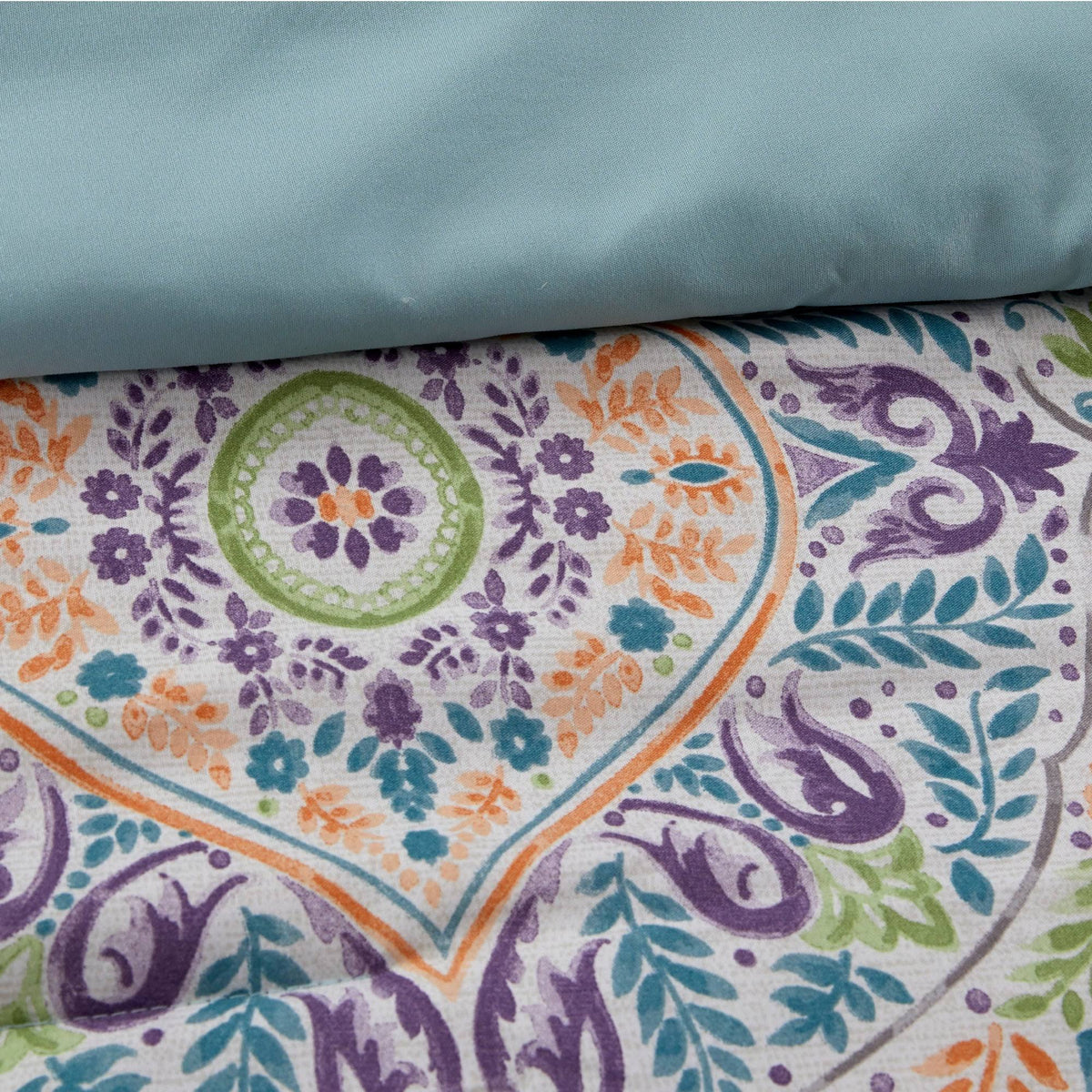 6 Piece Printed Bed Set V409843