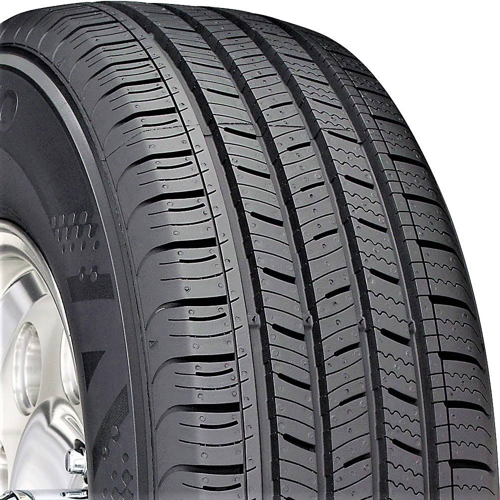 235/70R15 103T Tire W747