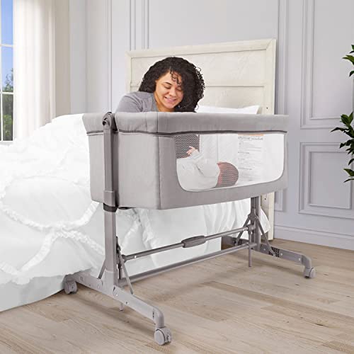 Dark Blue Portable Baby Bassinet with Breathable Mesh Panels R4507