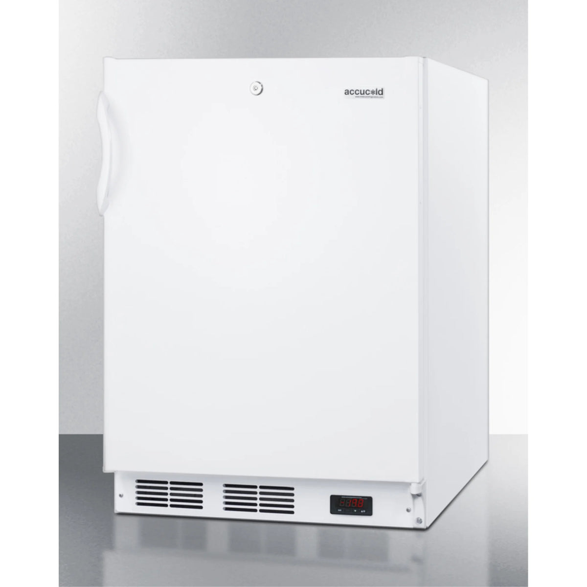 Upright Freezer E180