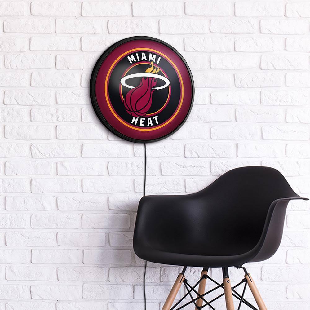 Round Slimline Lighted Wall Sign R530